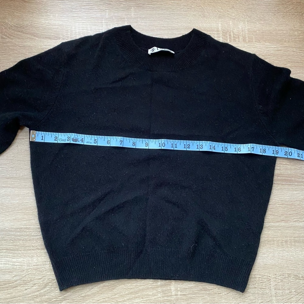 Eterne Francis Cashmere Crewneck Sweater Black M/L — image 4 of 8